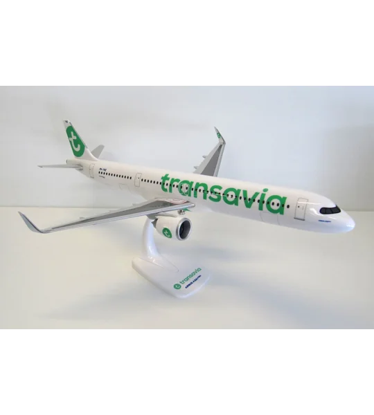 Transavia Airbus A321neo 1:100