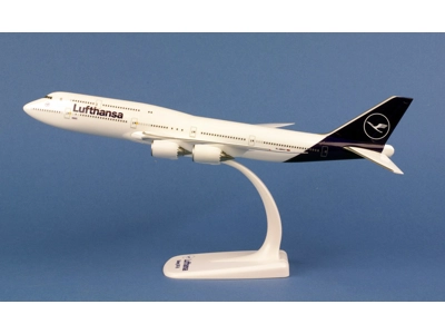 Lufthansa Boeing 747-8 1:250