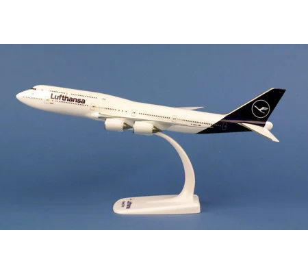 Lufthansa Boeing 747-8 1:250