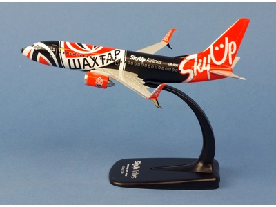 SkyUp Airlines Boeing 737-700 "Shaktar Donetsk" 1:200
