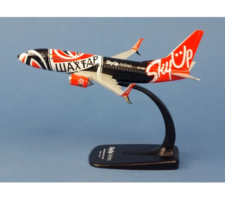SkyUp Airlines Boeing 737-700 "Shaktar Donetsk" 1:200