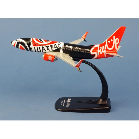 SkyUp Airlines Boeing 737-700 "Shaktar Donetsk" 1:200