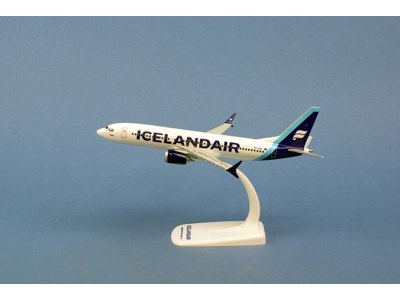 Icelandair Boeing 737-8 1:200