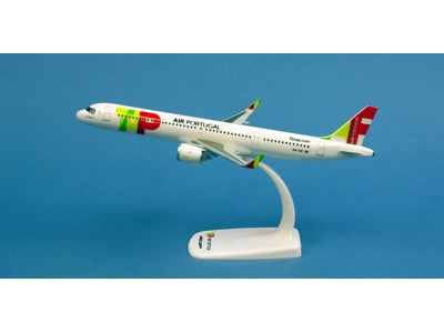 TAP Air Portugal Airbus A321LR 1:200