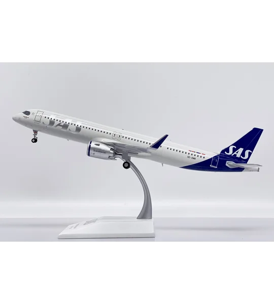 SAS Scandinavian Airbus A321LR 1:200