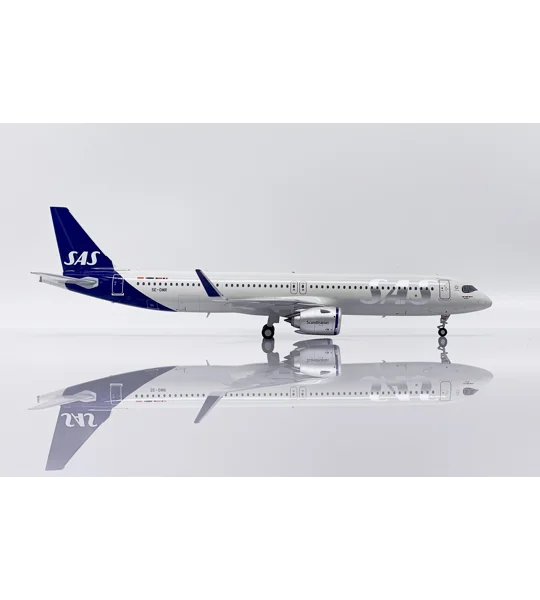 SAS Scandinavian Airbus A321LR 1:200