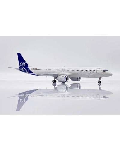 SAS Scandinavian Airbus A321LR 1:200