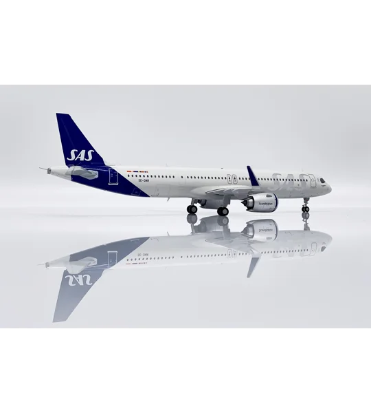 SAS Scandinavian Airbus A321LR 1:200