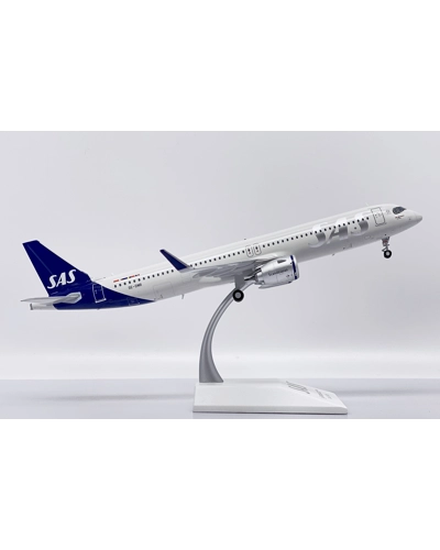 SAS Scandinavian Airbus A321LR 1:200
