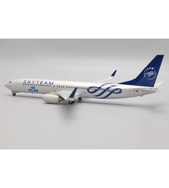 KLM Boeing 737-900 "Skyteam" 1:200