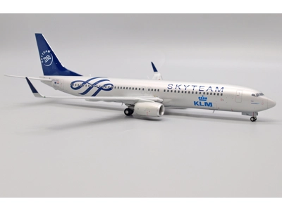 KLM Boeing 737-900 "Skyteam" 1:200