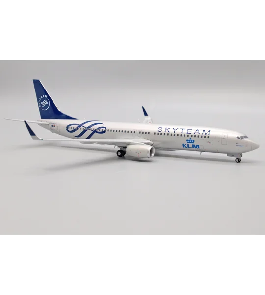 KLM Boeing 737-900 "Skyteam" 1:200