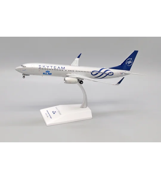 KLM Boeing 737-900 "Skyteam" 1:200