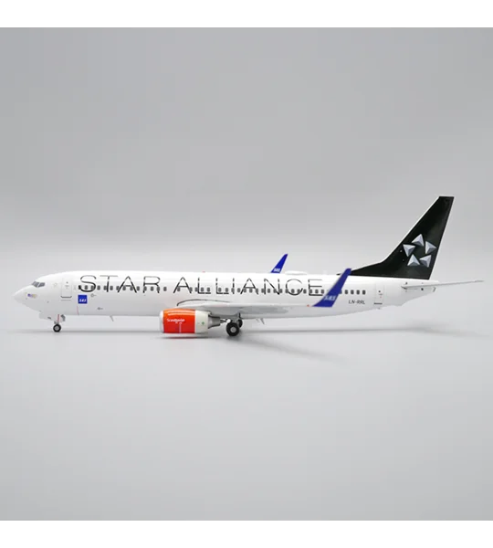 SAS Scandinavian Airlines Boeing 737-800 "Star Alliance" Flaps Down 1:200