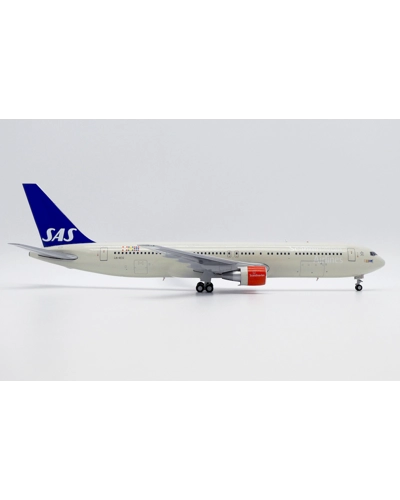 SAS Scandinavian Airlines Boeing 767-300ER 1:200