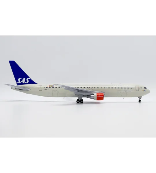 SAS Scandinavian Airlines Boeing 767-300ER 1:200