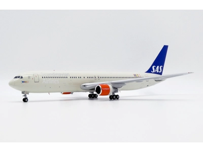SAS Scandinavian Airlines Boeing 767-300ER 1:200