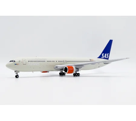 SAS Scandinavian Airlines Boeing 767-300ER 1:200