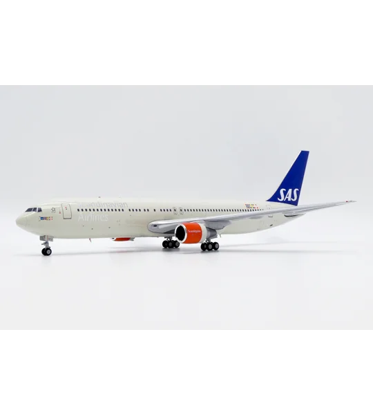 SAS Scandinavian Airlines Boeing 767-300ER 1:200
