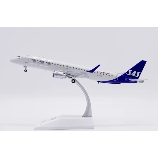 SAS Scandinavian Embraer 195LR 1:200