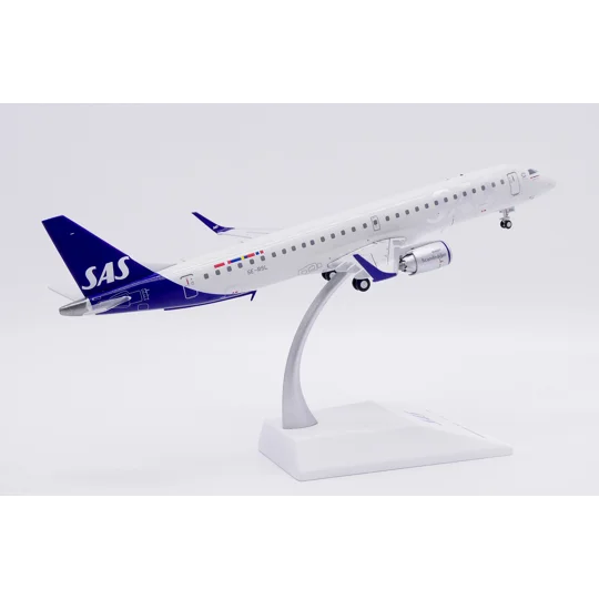 SAS Scandinavian Embraer 195LR 1:200