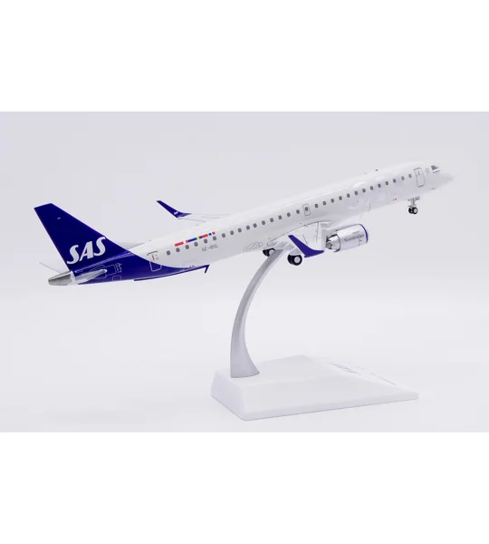 SAS Scandinavian Embraer 195LR 1:200