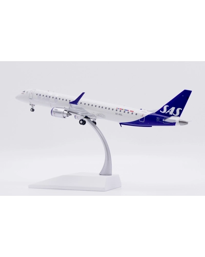 SAS Scandinavian Embraer 195LR 1:200