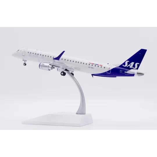 SAS Scandinavian Embraer 195LR 1:200
