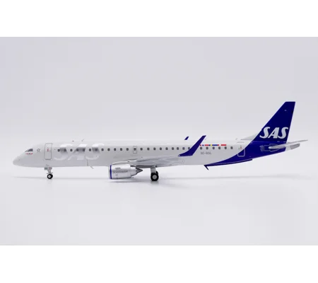 SAS Scandinavian Embraer 195LR 1:200