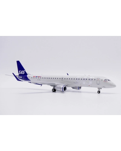 SAS Scandinavian Embraer 195LR 1:200