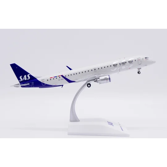 SAS Scandinavian Embraer 195LR 1:200