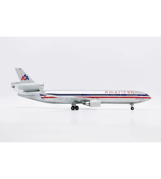 American McDonnell Douglas MD-11 1:200