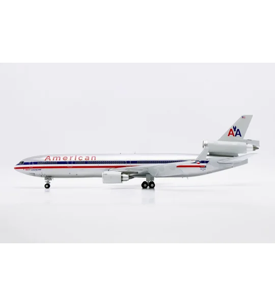 American McDonnell Douglas MD-11 1:200