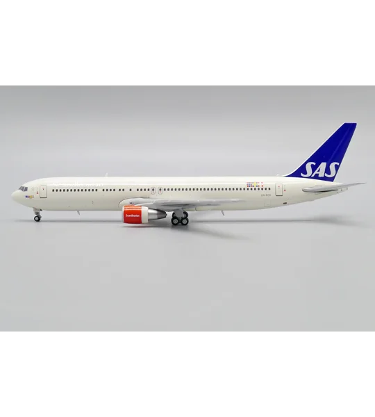 SAS Scandinavian Airlines Boeing 767-300ER 1:400