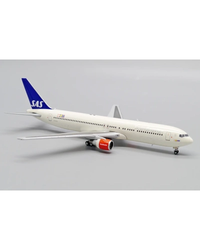 SAS Scandinavian Airlines Boeing 767-300ER 1:400
