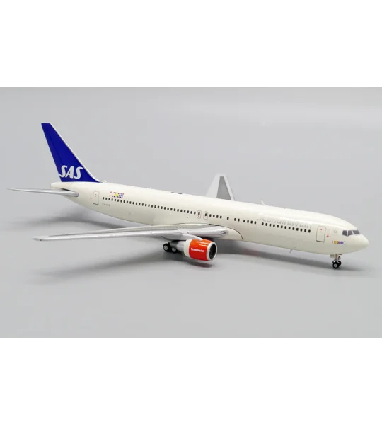SAS Scandinavian Airlines Boeing 767-300ER 1:400