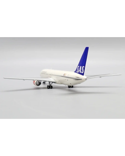 SAS Scandinavian Airlines Boeing 767-300ER 1:400