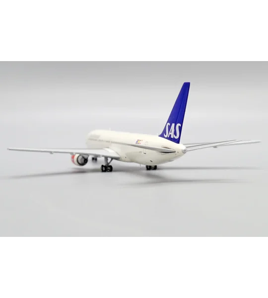 SAS Scandinavian Airlines Boeing 767-300ER 1:400