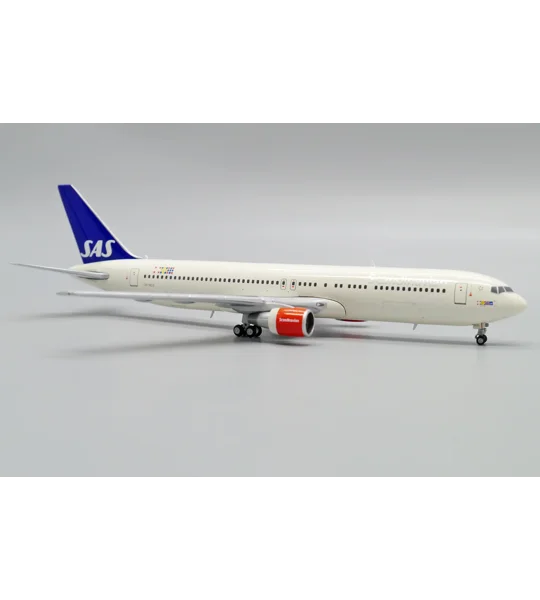 SAS Scandinavian Airlines Boeing 767-300ER 1:400