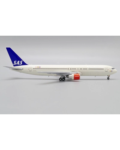SAS Scandinavian Airlines Boeing 767-300ER 1:400