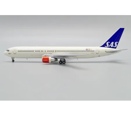 SAS Scandinavian Airlines Boeing 767-300ER 1:400