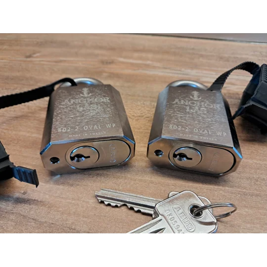2 Keyed Alike Padlocks ANCHOR LÅS 802-2 S25 Oval Waterproof With 3 Keys