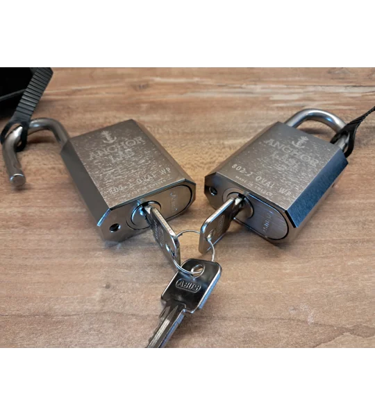 2 Keyed Alike Padlocks ANCHOR LÅS 802-2 S25 Oval Waterproof With 3 Keys