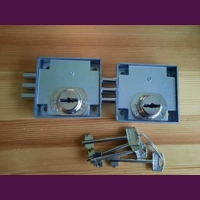 2 X Securemme SC2311 Keyed Alike Safe Locks with 4 Keys