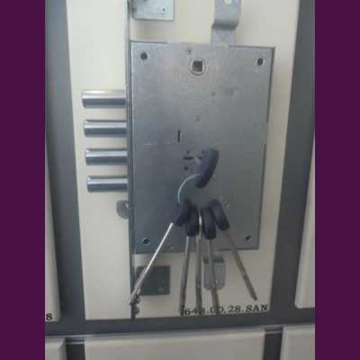 FIAM - ISEO 648 /High Security Deadbolt Lock for Armored Doors / with 5 Keys