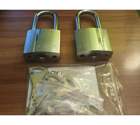 2 X ABLOY PL330/50T PROTEC 2 Keyed Alike Padlocks with 4 Keys
