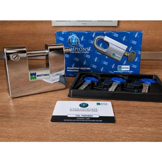 Mottura LP4L190 Padlock Shutter Lock with ChampionPro Cylinder