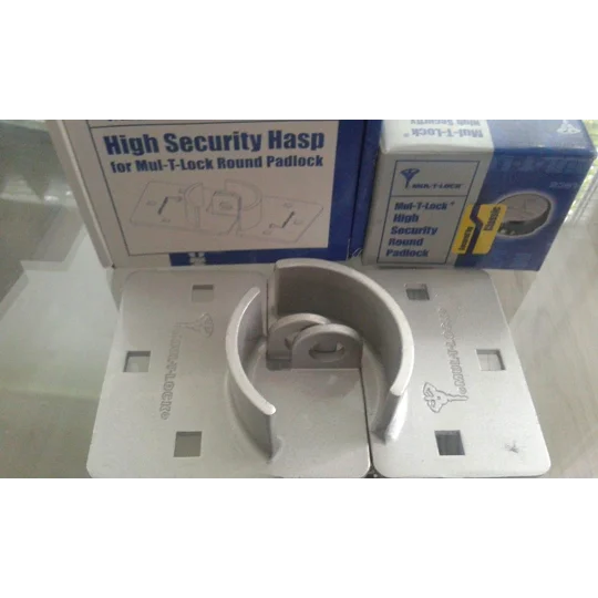 Mul-t-lock TR 100 Hockey Puck Padlock +Hasp