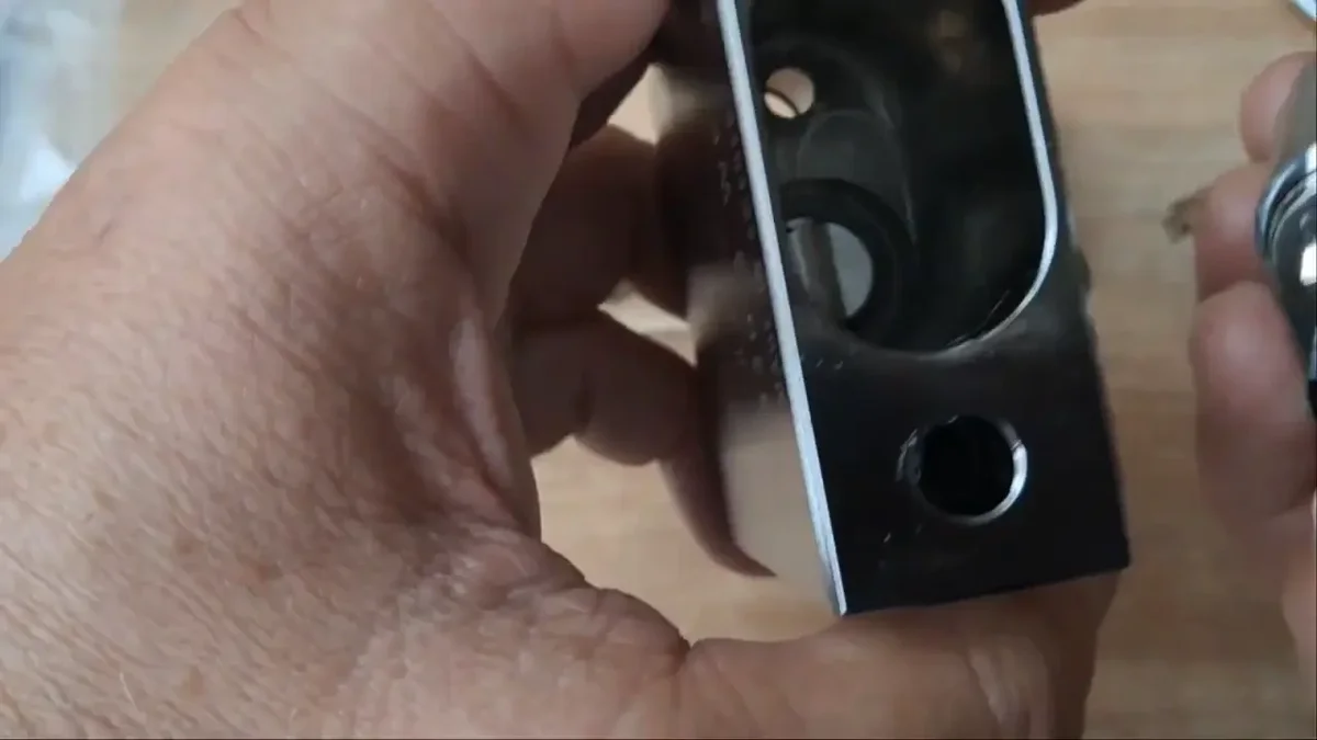 Installing A Swedish Oval Cylinder In ANCHOR LÅS Padlock