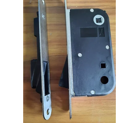 BONAITI B-ONE (Italy) interior magnetic lock /WC version